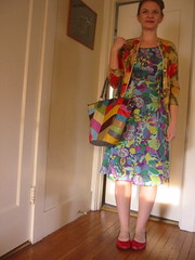 today's zany "please don't pick me for jury duty" outfit