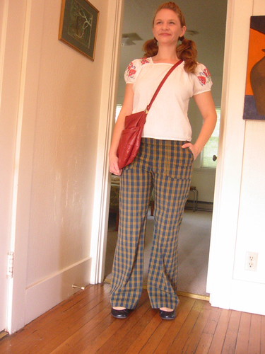 today's "PTA meeting circa 1973" outfit